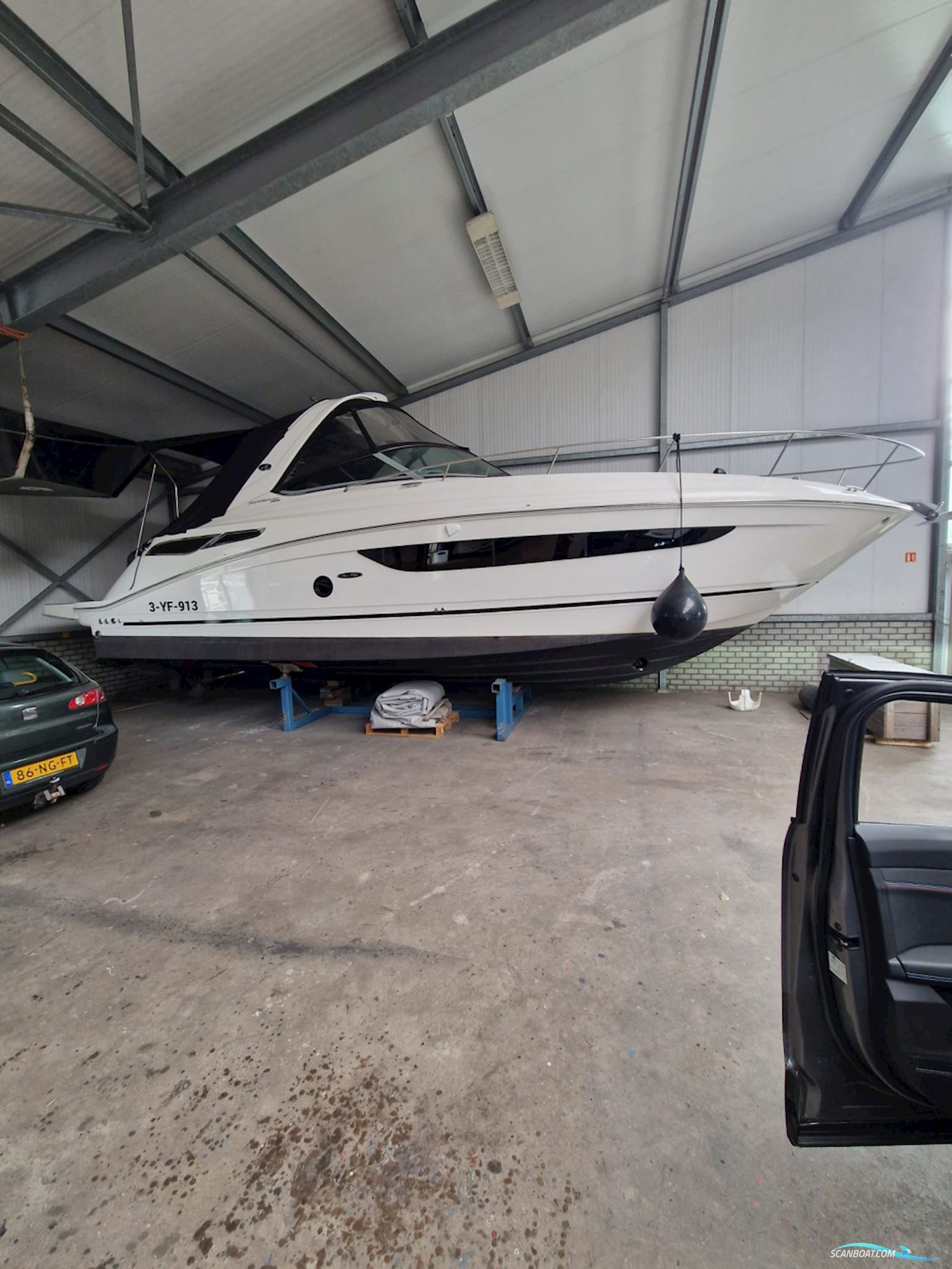 Sea Ray 350 Sundancer