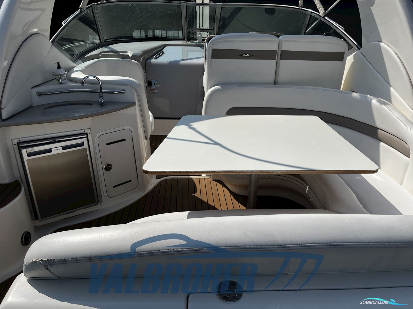 Sea Ray 355 DA SUNDANCER