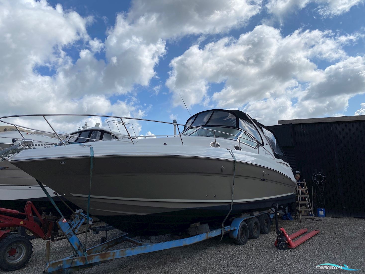 Sea Ray 355 Sundancer Motorboot 2006, mit Mercruiser motor, Dänemark