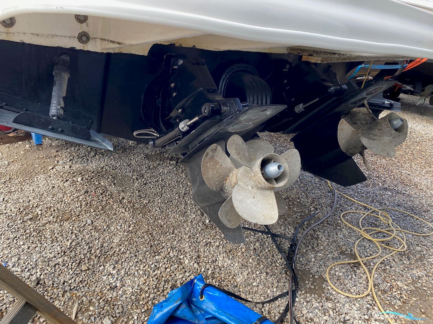 Sea Ray 355 Sundancer