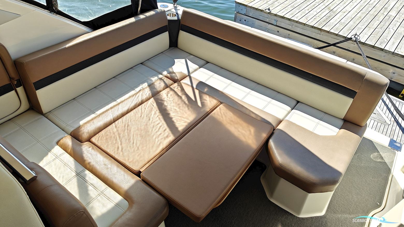 Sea Ray 355 Sundancer