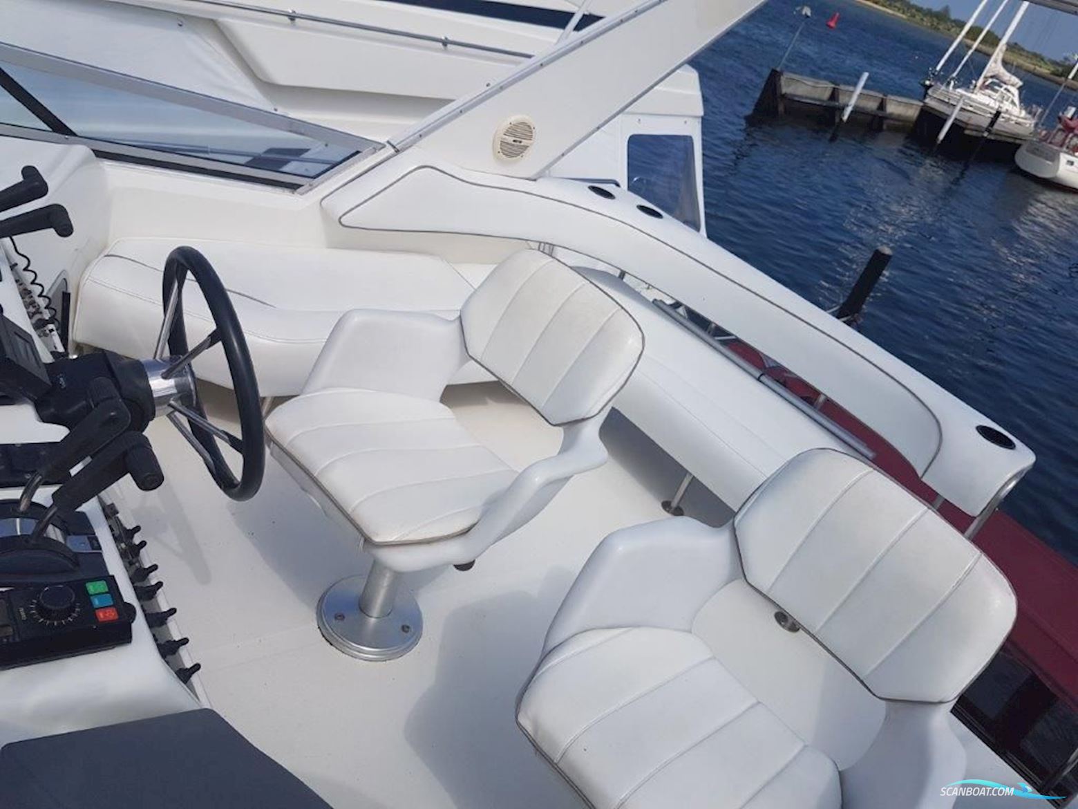 Sea Ray 370 DB