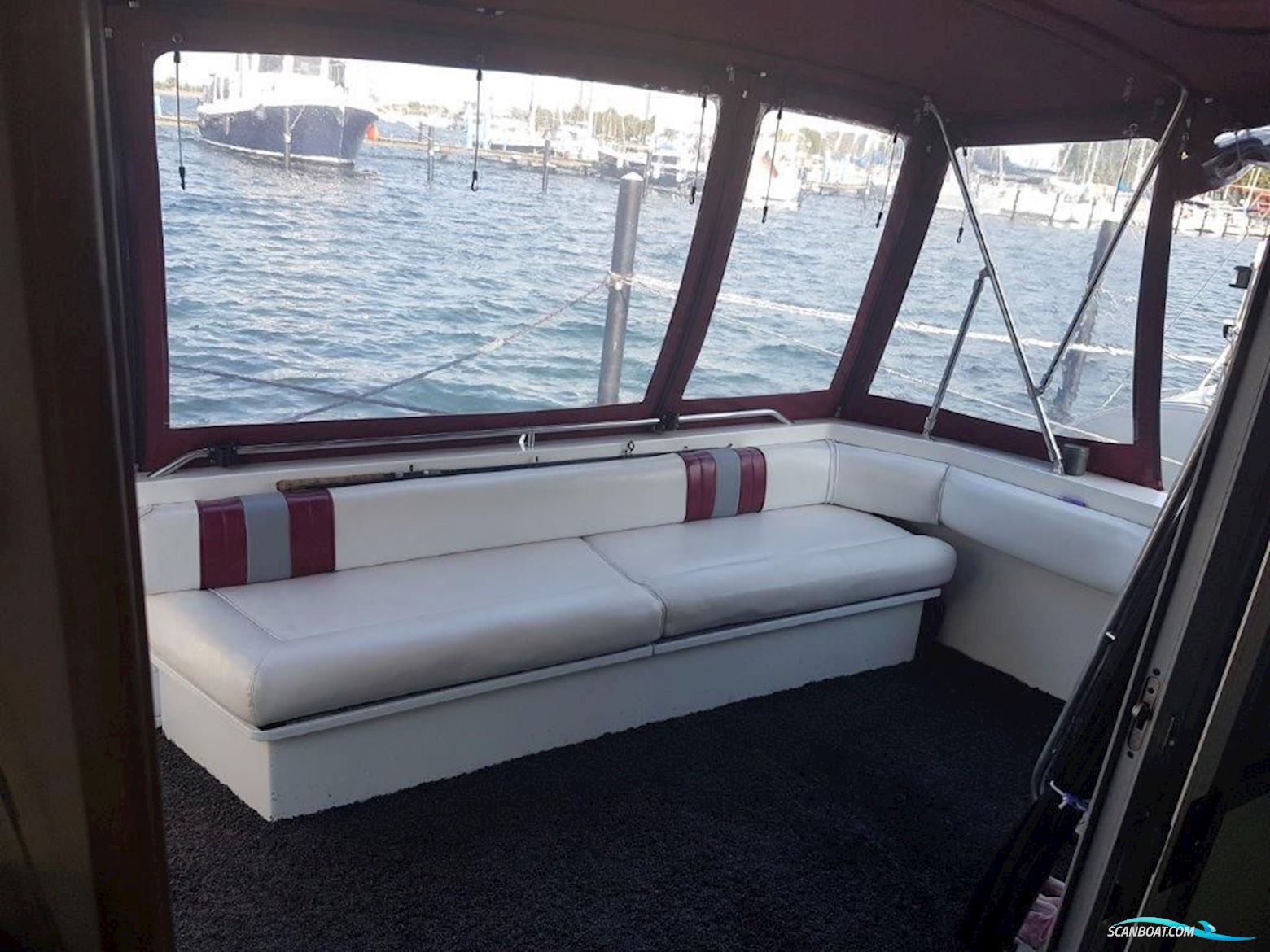 Sea Ray 370 DB