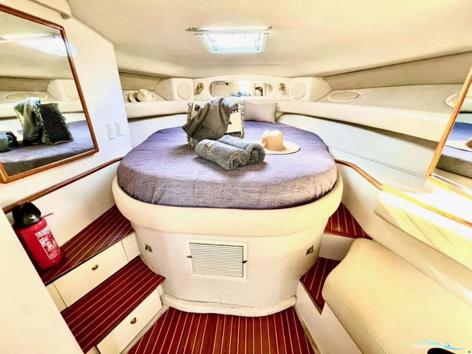 Sea Ray 370 SUNDANCER