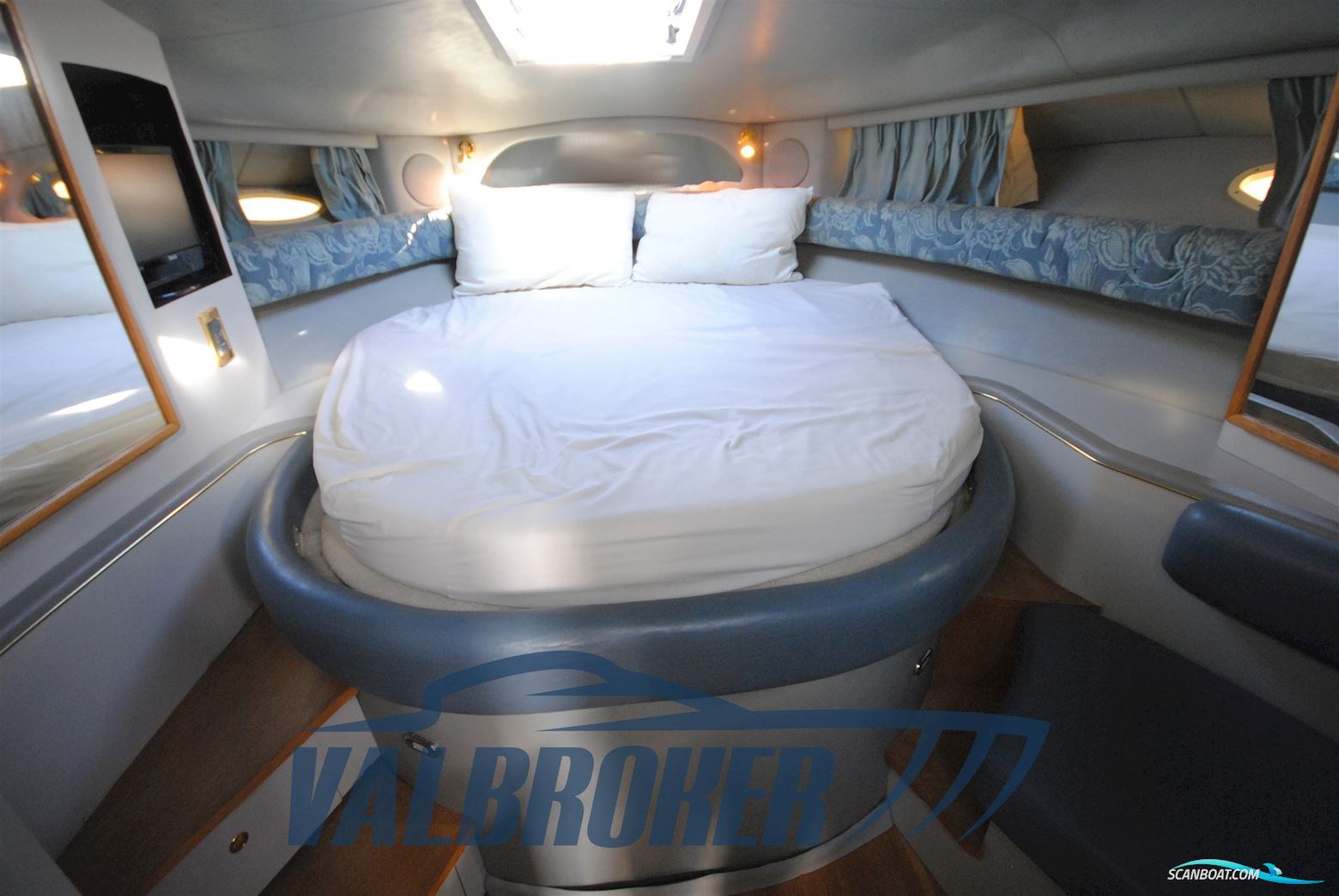 Sea Ray 370 SUNDANCER