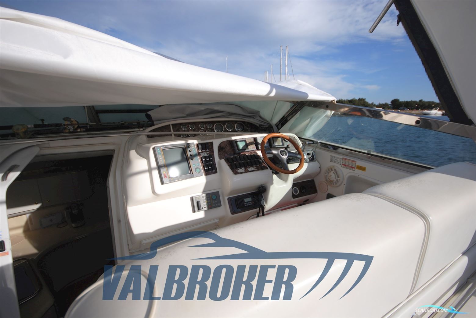 Sea Ray 370 SUNDANCER