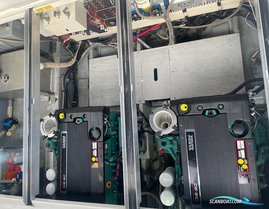 Sea Ray 370 Sundancer