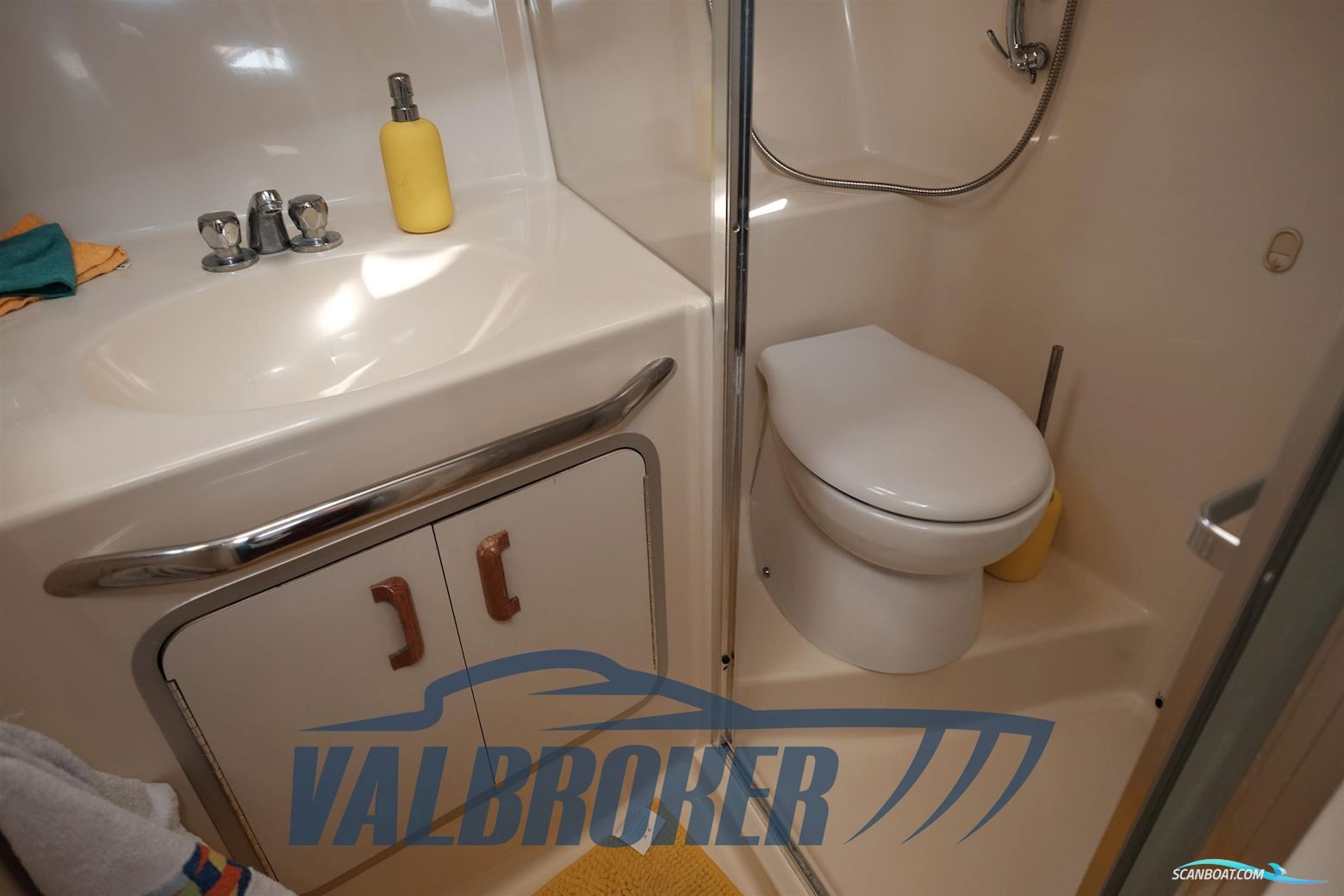 Sea Ray 370 SUNDANCER