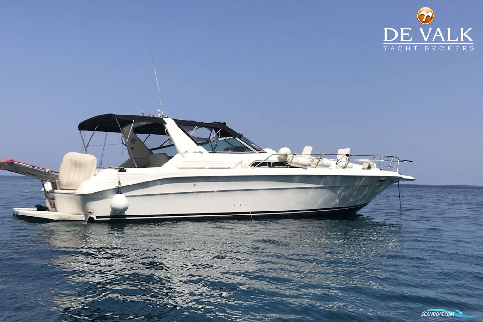 Sea Ray 400 Express Cruiser