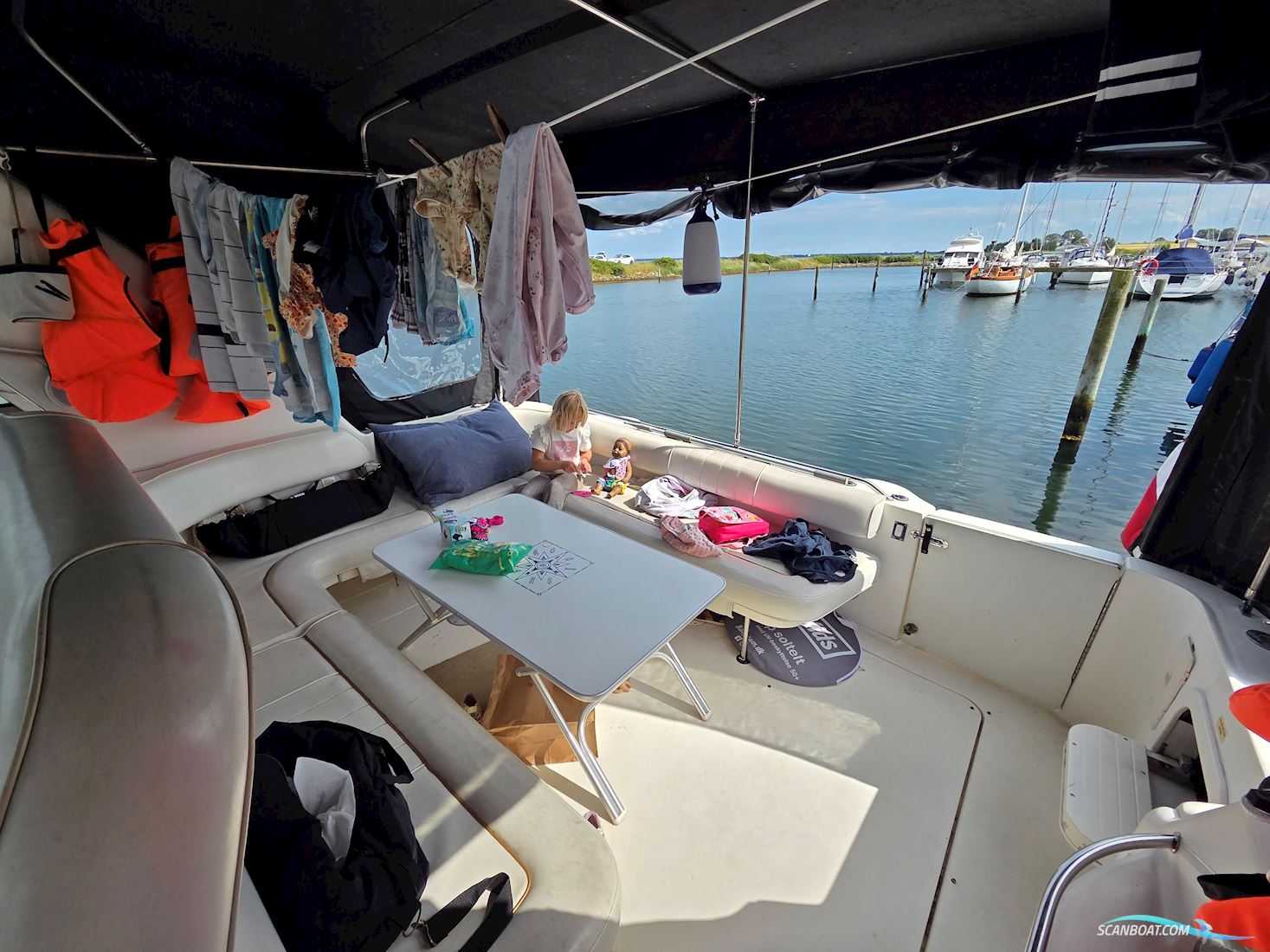 Sea Ray 400 Sundancer