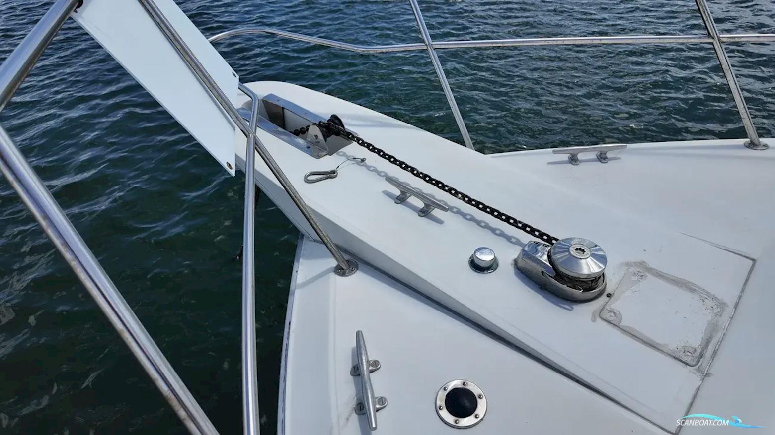 Sea Ray 410 Aft Cabin