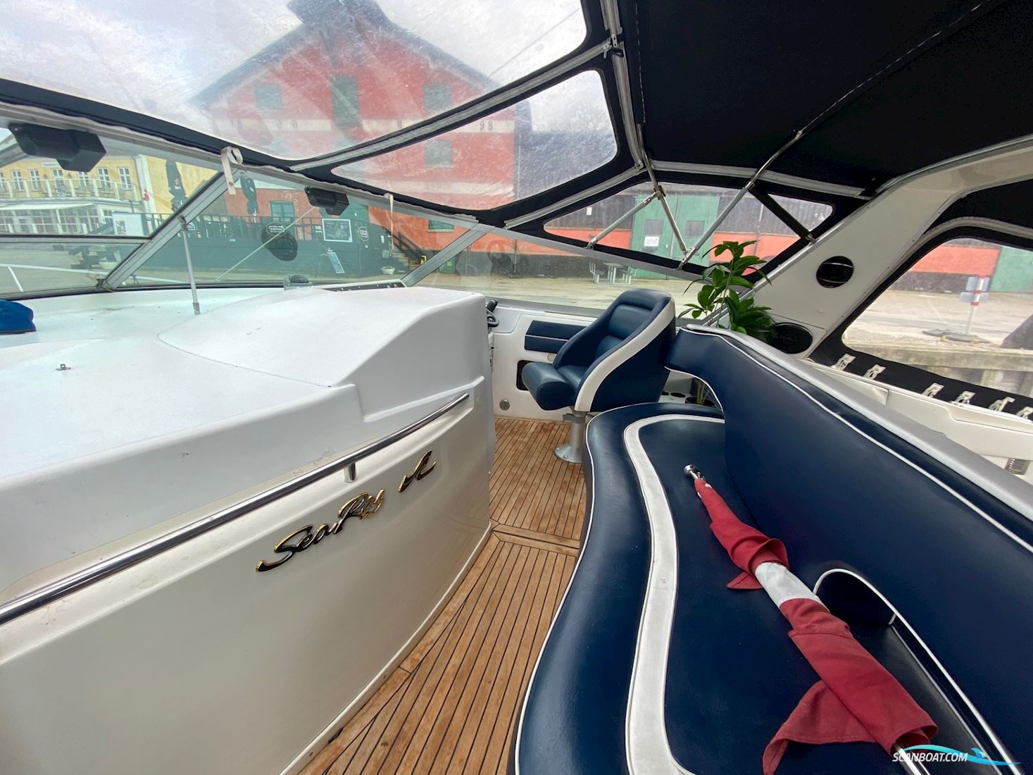 Sea Ray 420 Sundancer