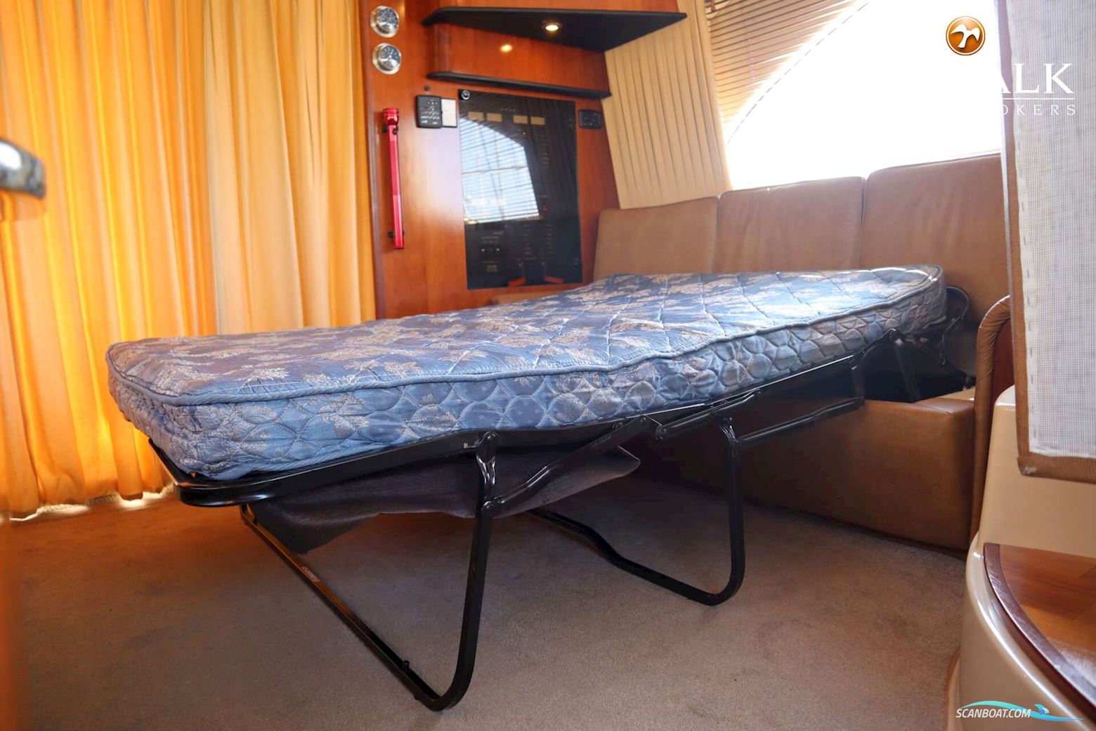 Sea Ray 455 Sedan Bridge