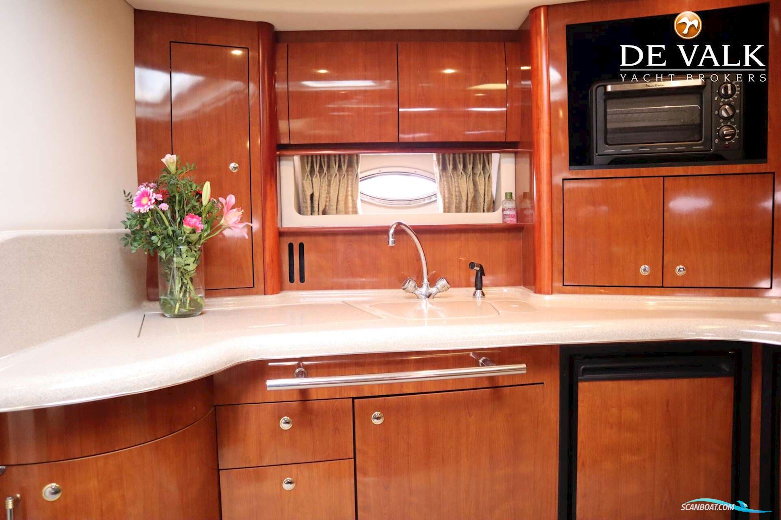 Sea Ray 455 Sundancer