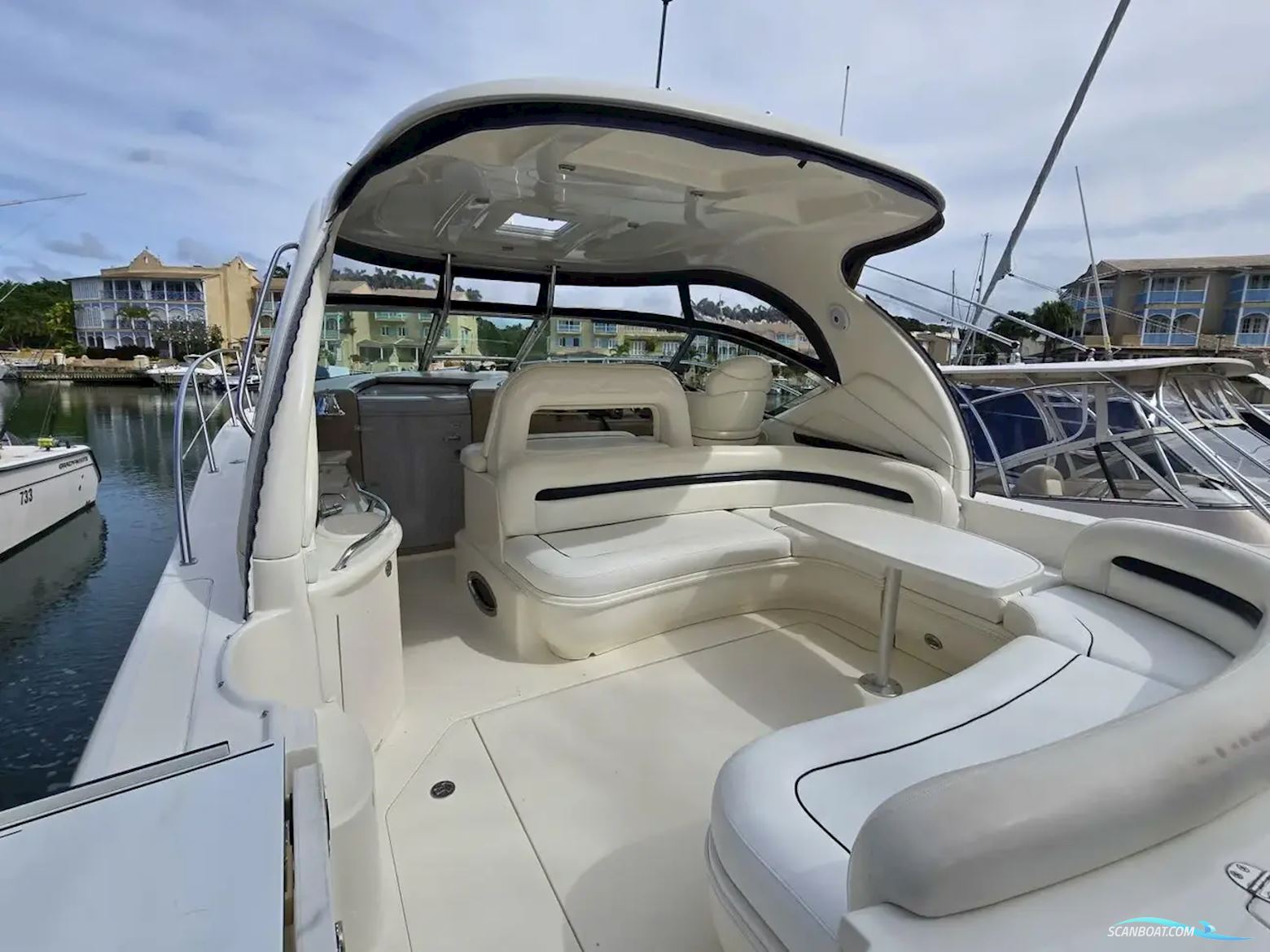 Sea Ray 455 Sundancer