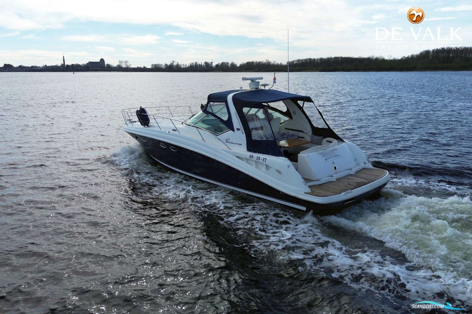 Sea Ray 455 Sundancer
