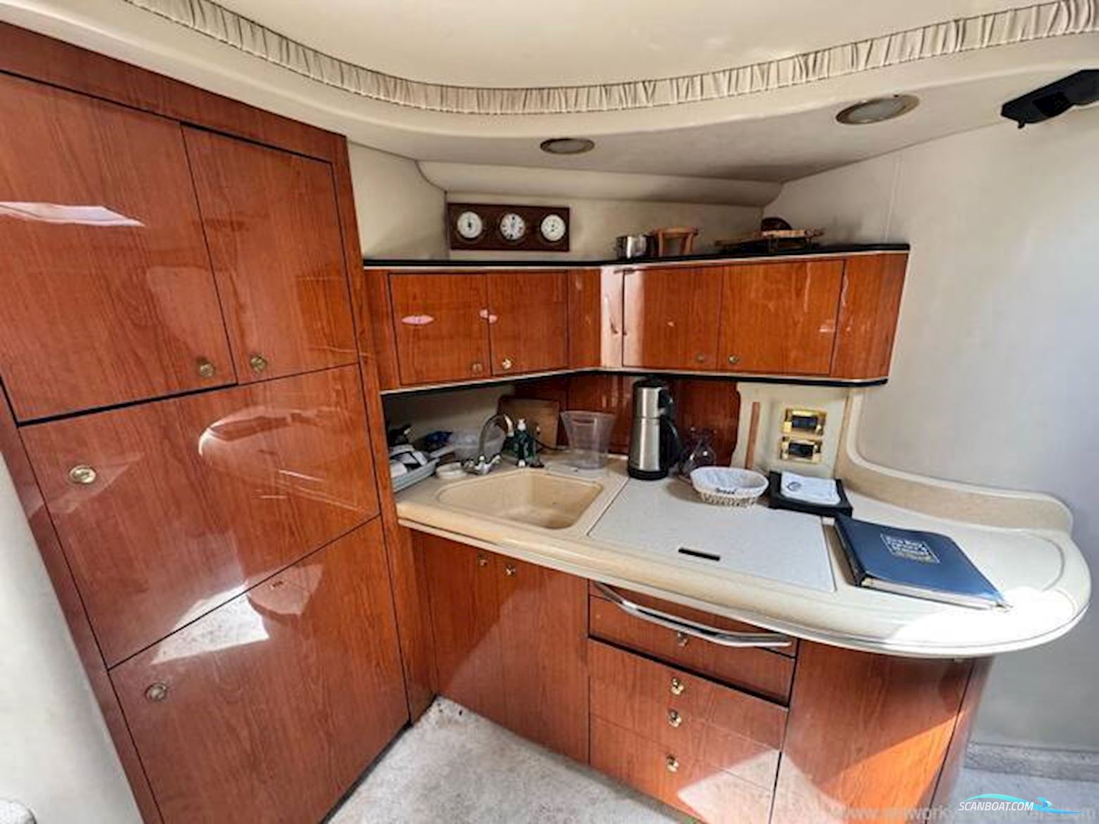 Sea Ray 460 Sundancer