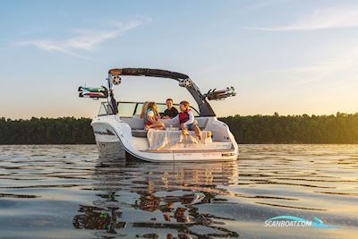 Sea Ray SDX 230 SURF Motorboot 2026, mit MerCruiser motor, Dänemark