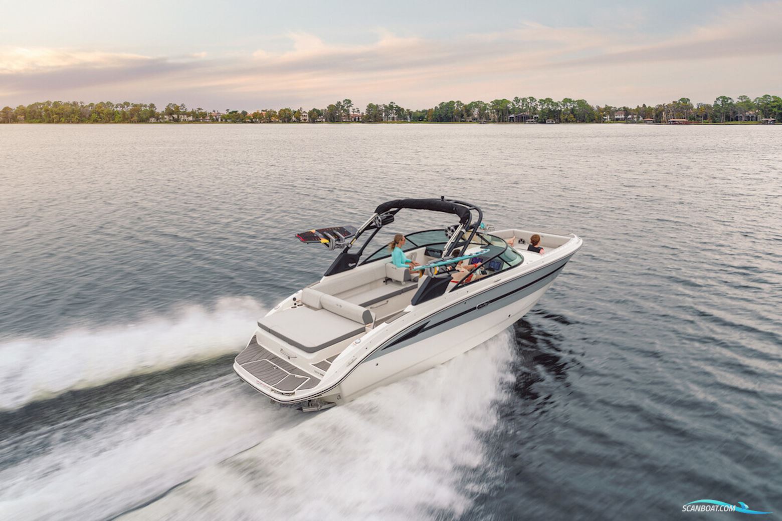 Sea Ray SDX 270 Surf