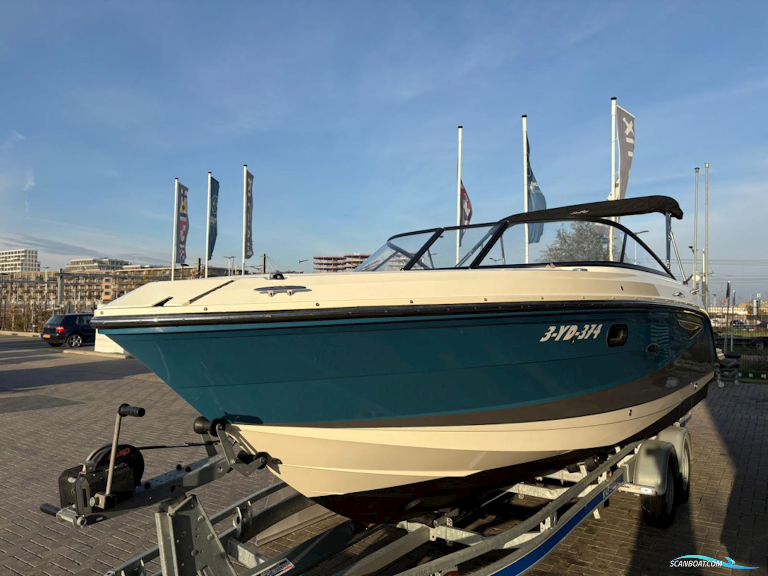 Sea Ray SLX 250