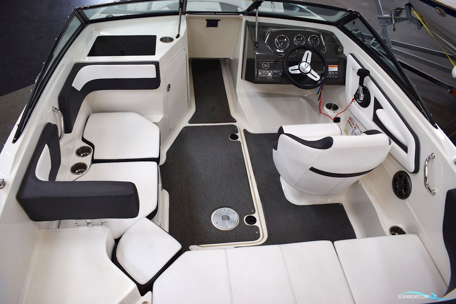 Sea Ray Spx 190 IB – Uhørt Billig –