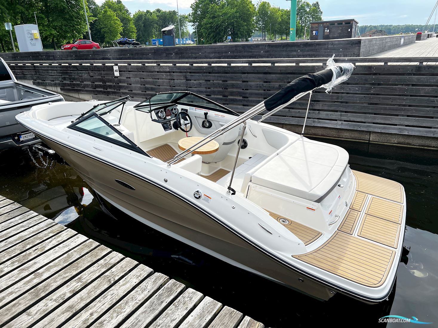 Sea Ray Spx 190 Motorboot 2023, mit Mercruiser Ect 4.5L Mpi Alpha I Mcm (250hk) motor, Sweden