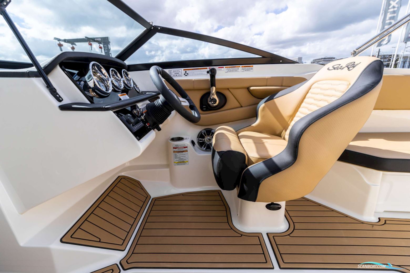 Sea Ray Spx 210