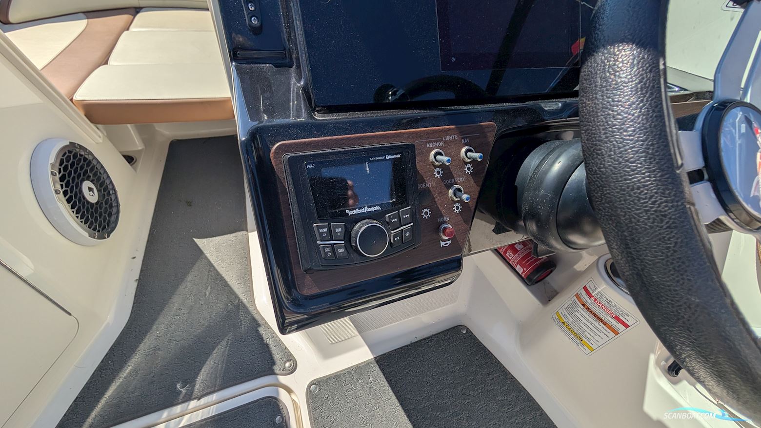 Sea Ray Spx 210