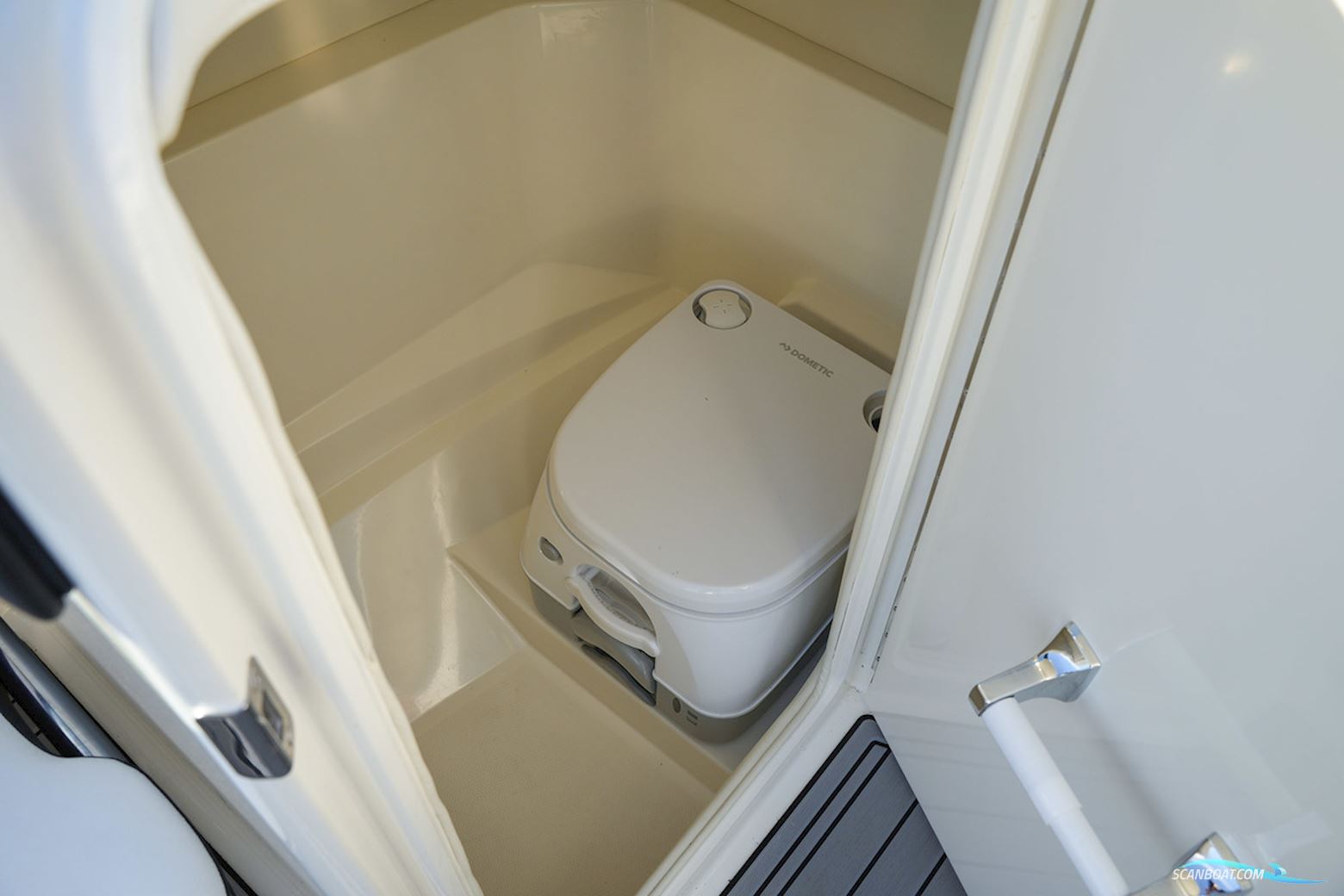 Sea Ray Spx 230 Outboard