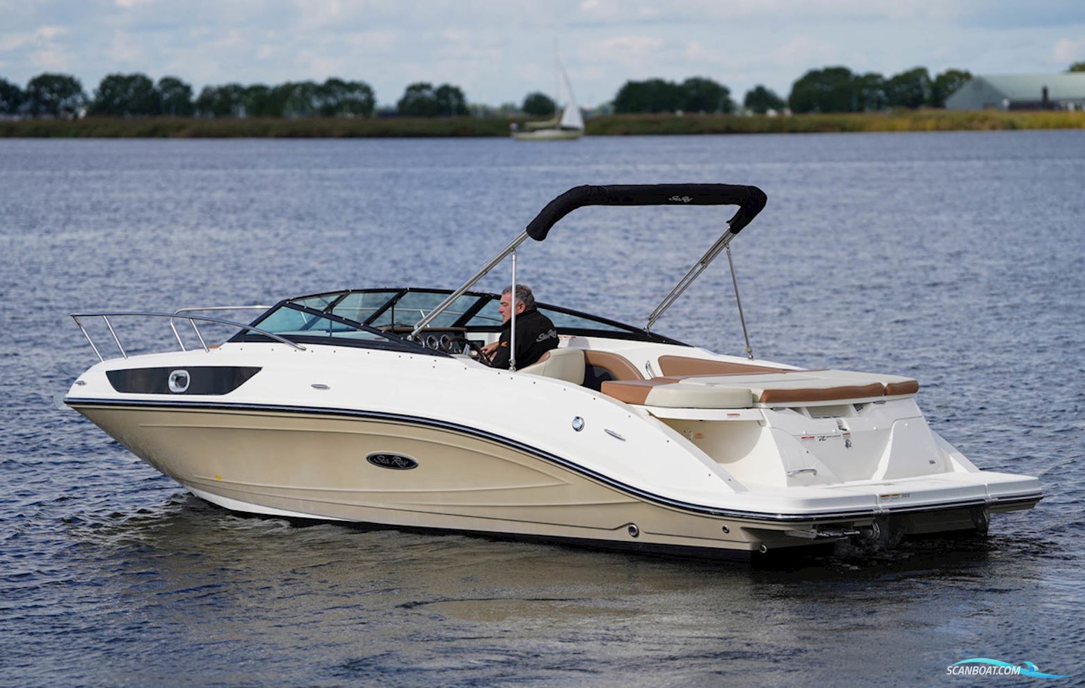 Sea Ray Sun Sport 230