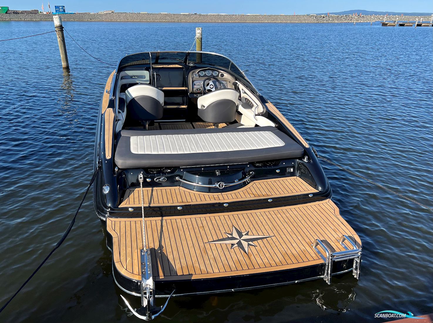Sea Ray Sun Sport 240