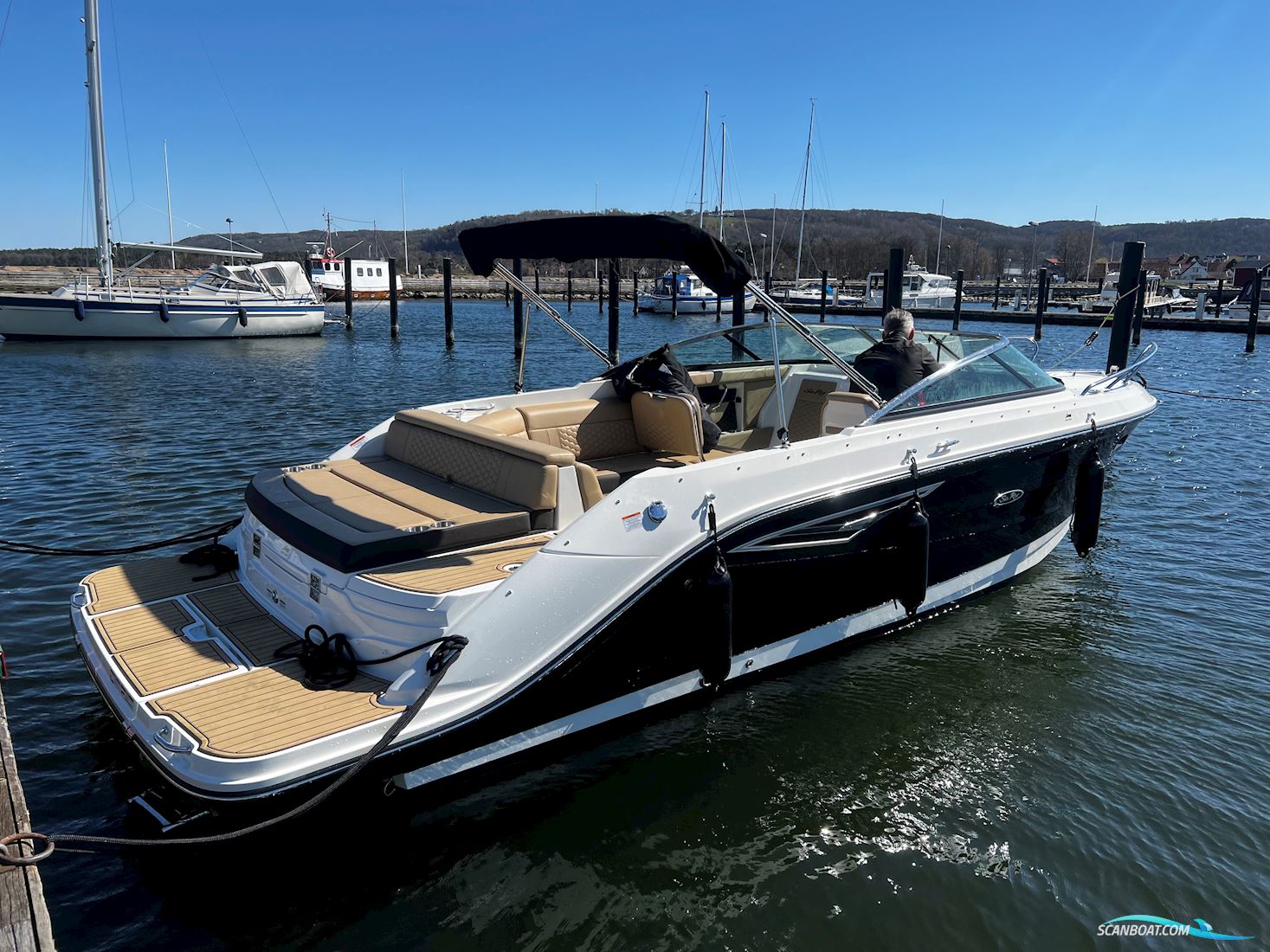 Sea Ray Sun Sport 250 Motorboot 2023, mit Mercruiser Ect 6.2L Mpi Dts Bravo Iii (350 hk) motor, Sweden