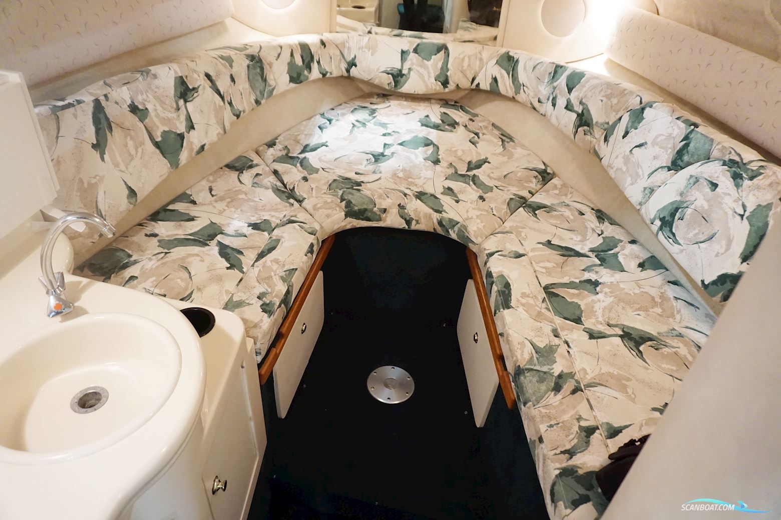 Sea Ray Sundancer 260