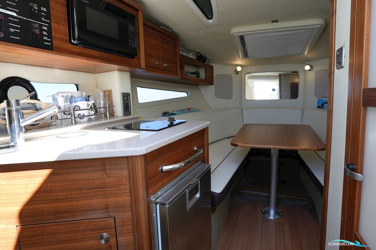 Sea Ray Sundancer 265