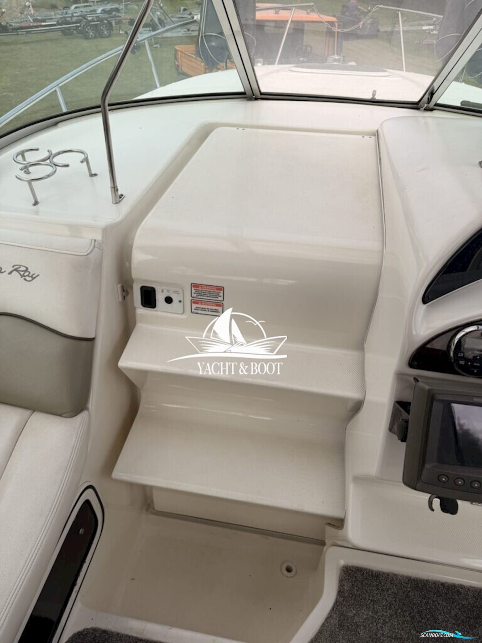 Sea Ray Sundancer 275