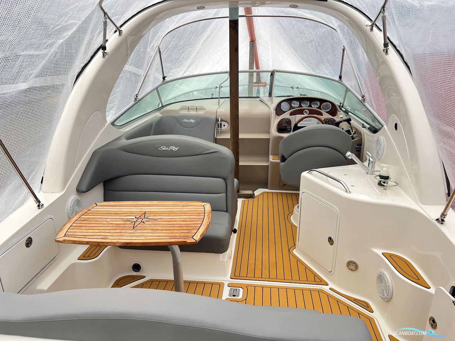 Sea Ray Sundancer 280/315