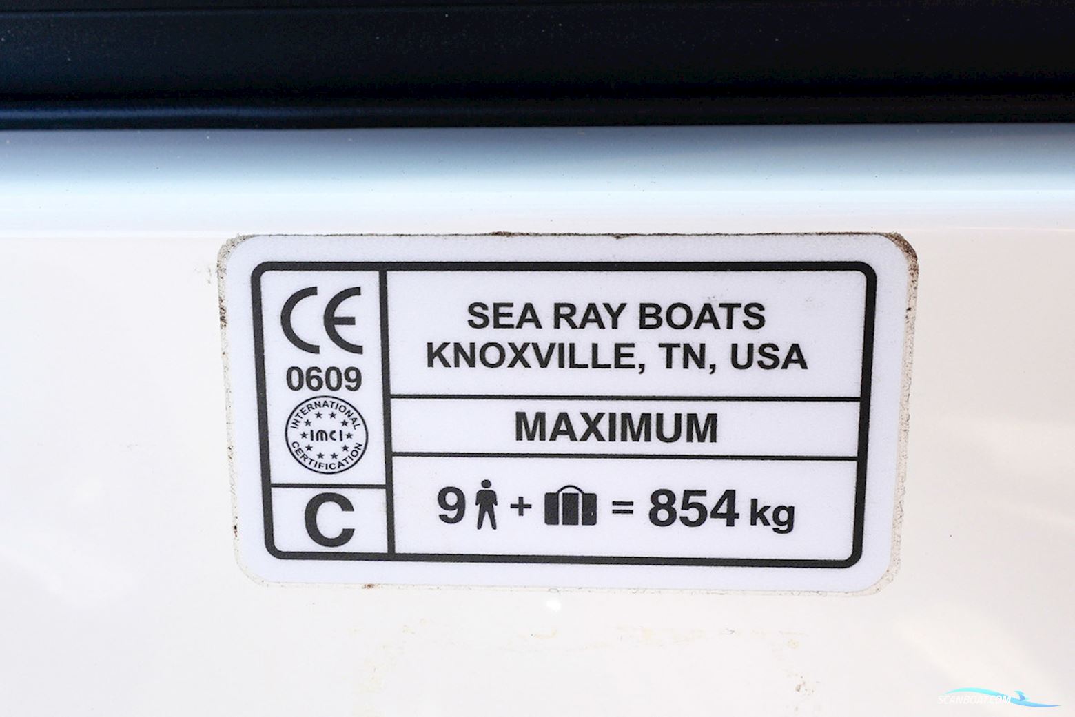 Sea Ray Sundancer 290