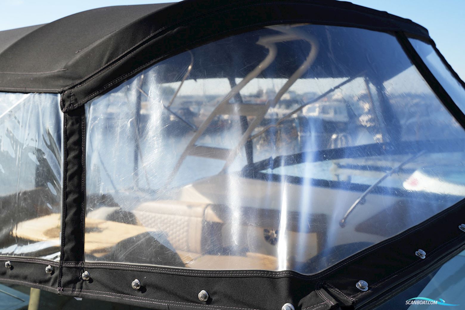 Sea Ray Sundancer 290