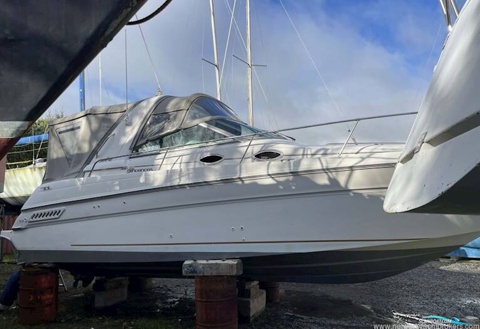 Sea Ray Sundancer 290