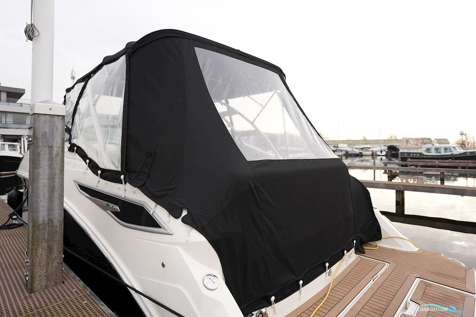 Sea Ray Sundancer 290