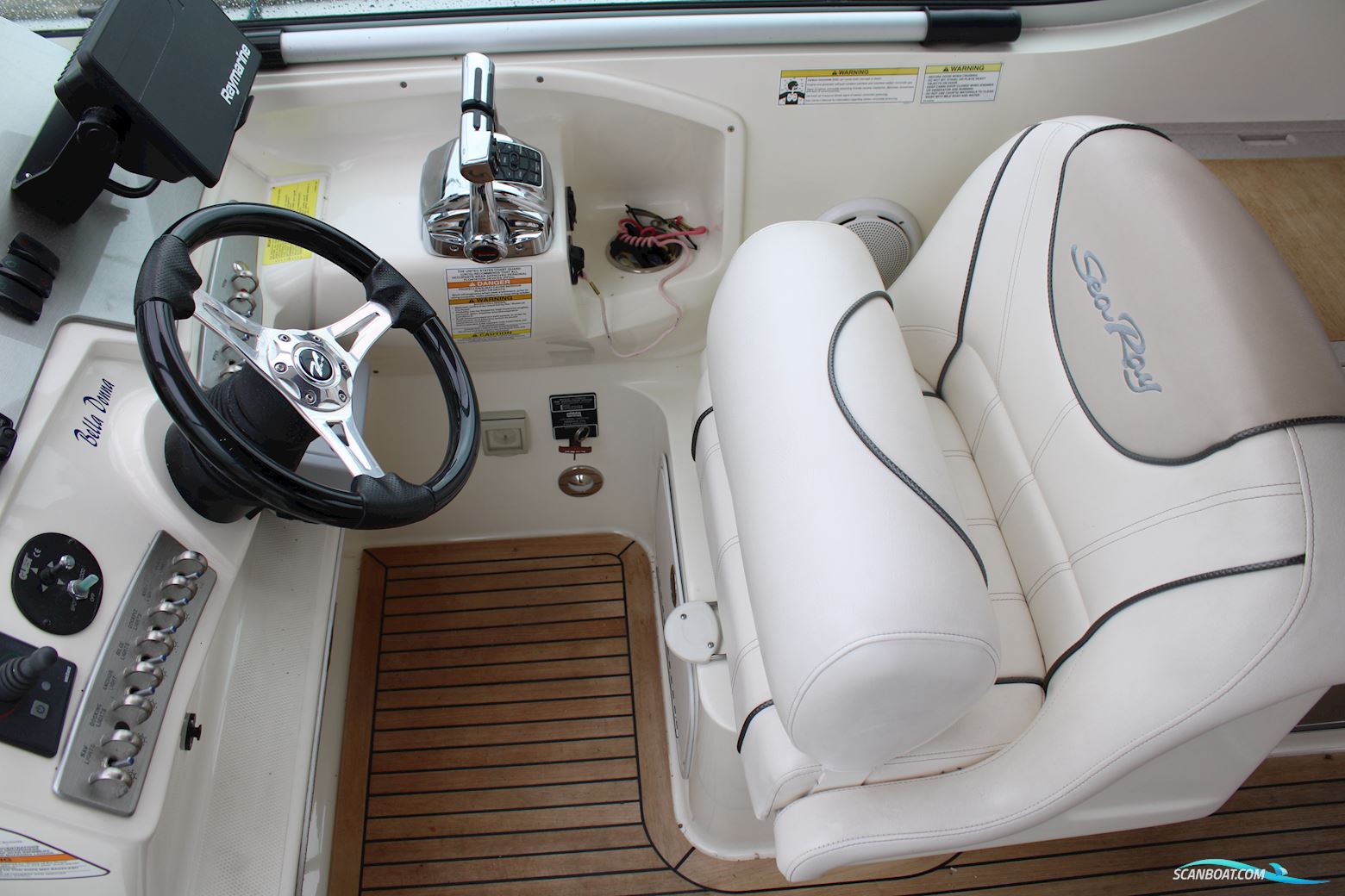 Sea Ray Sundancer 305 DA