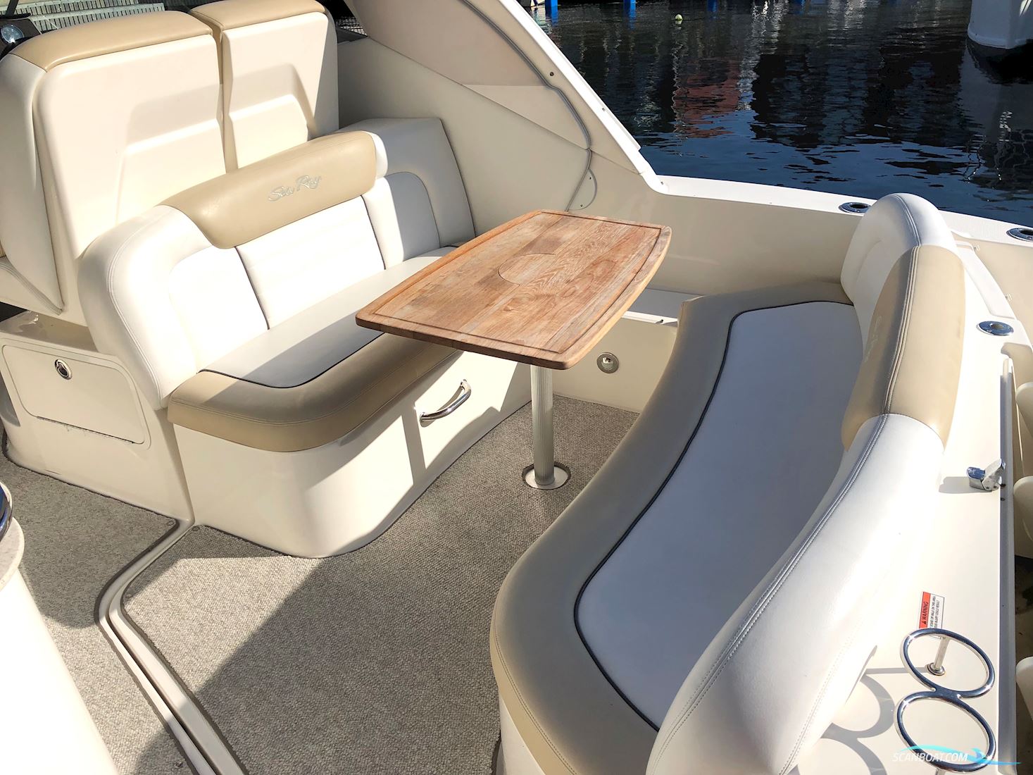 Sea Ray Sundancer 310