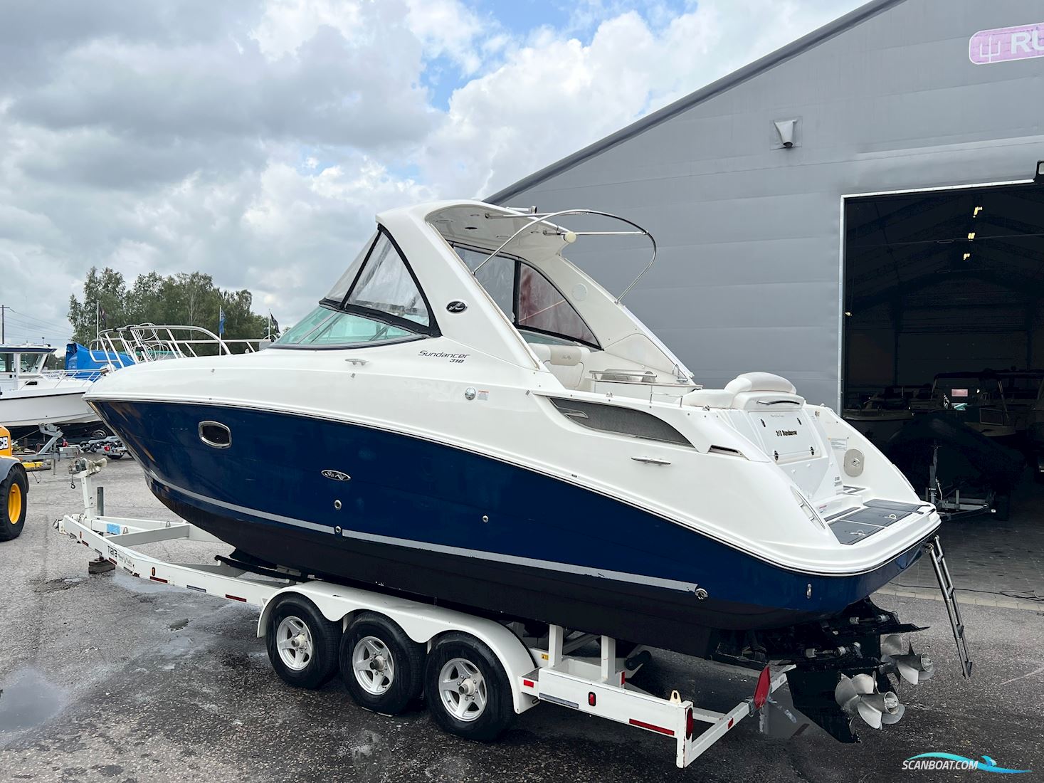 Sea Ray Sundancer 310 Motorboot 2011, mit 2 x Mercruiser 350 Mag Mpi Axius -2011 motor, Sweden