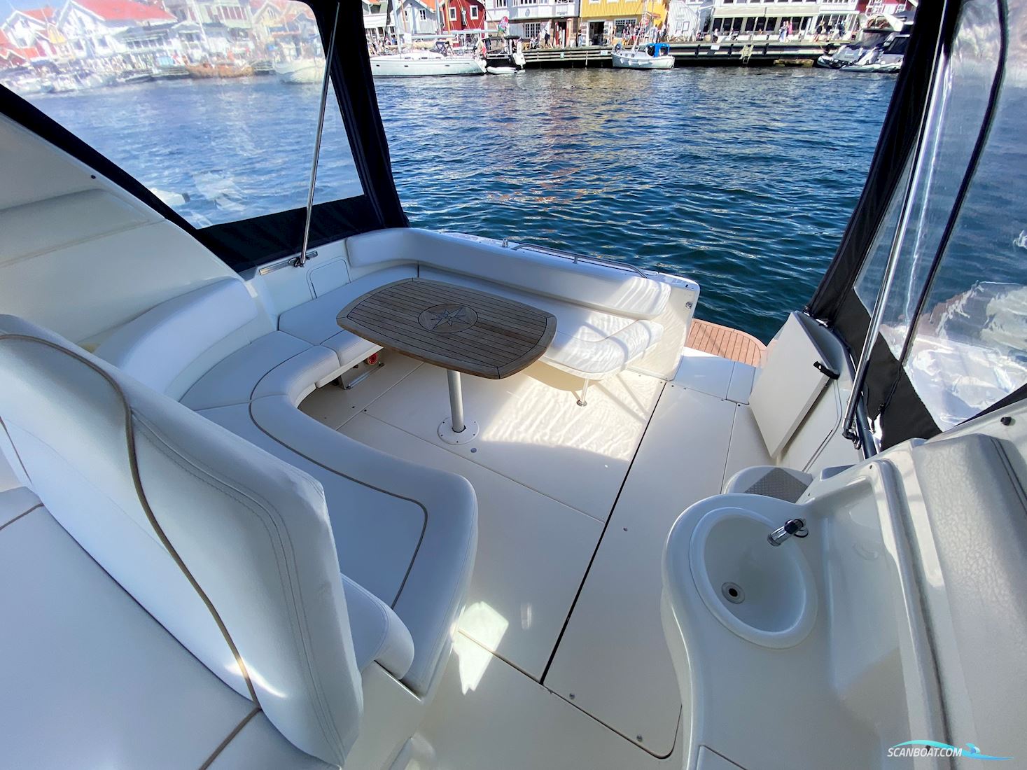 Sea Ray Sundancer 310