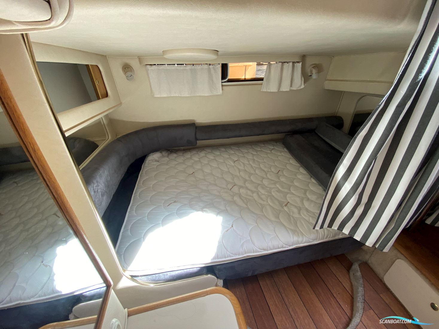 Sea Ray Sundancer 310