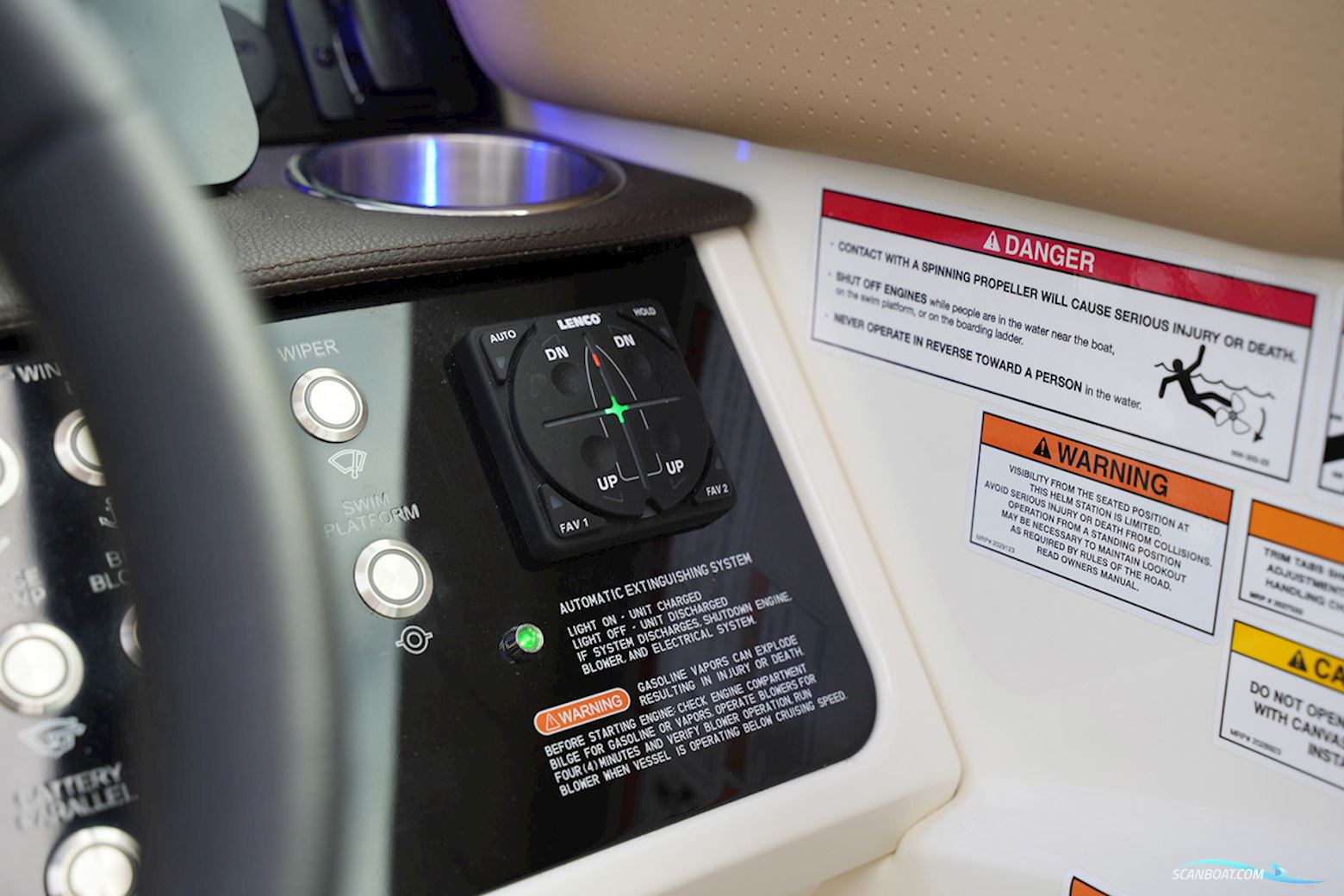 Sea Ray Sundancer 320