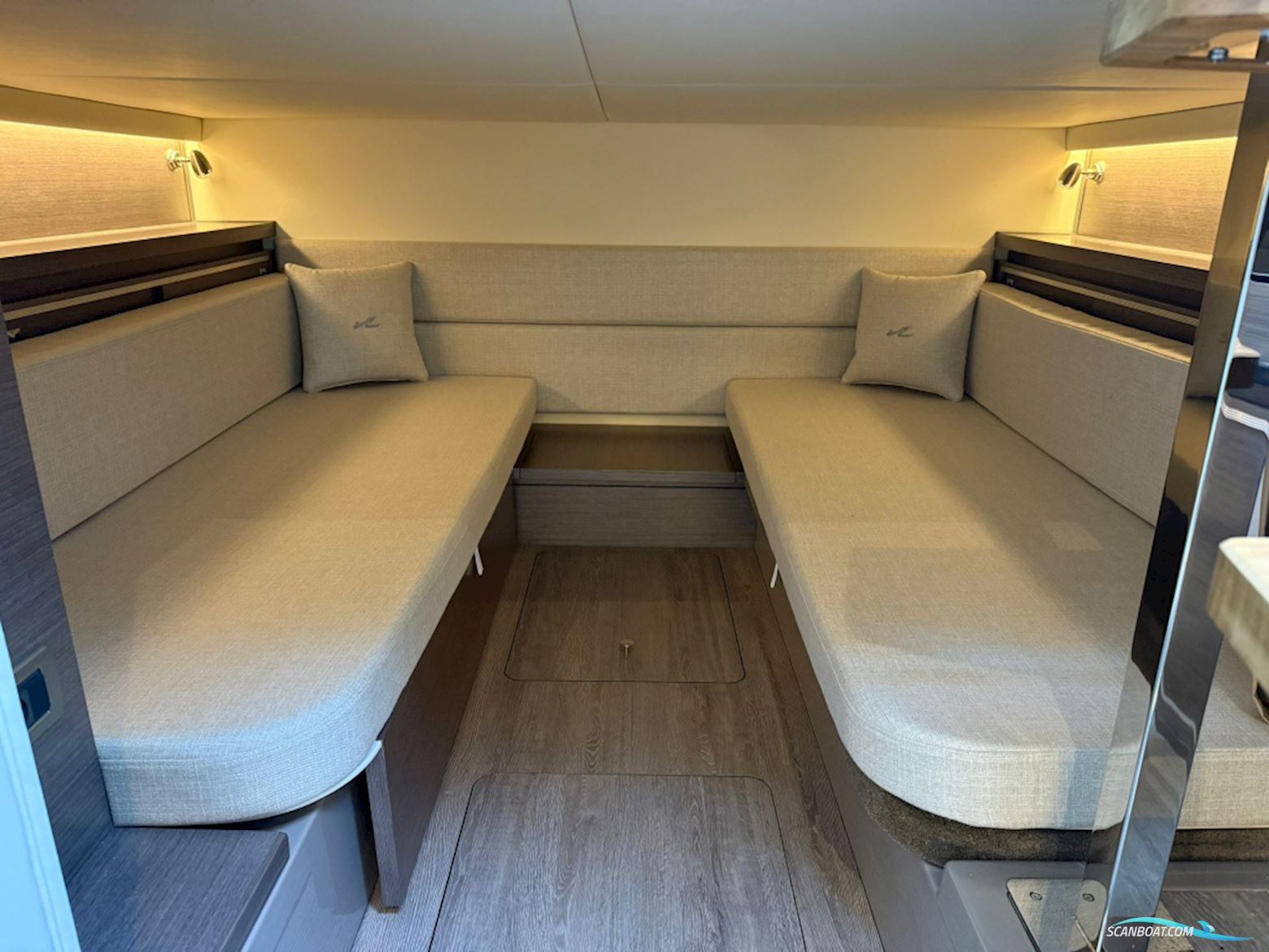 Sea Ray Sundancer 320