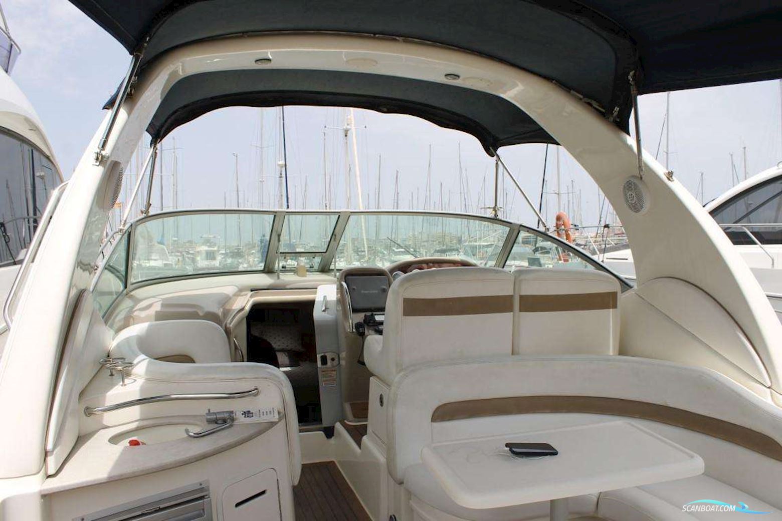 Sea Ray Sundancer 355