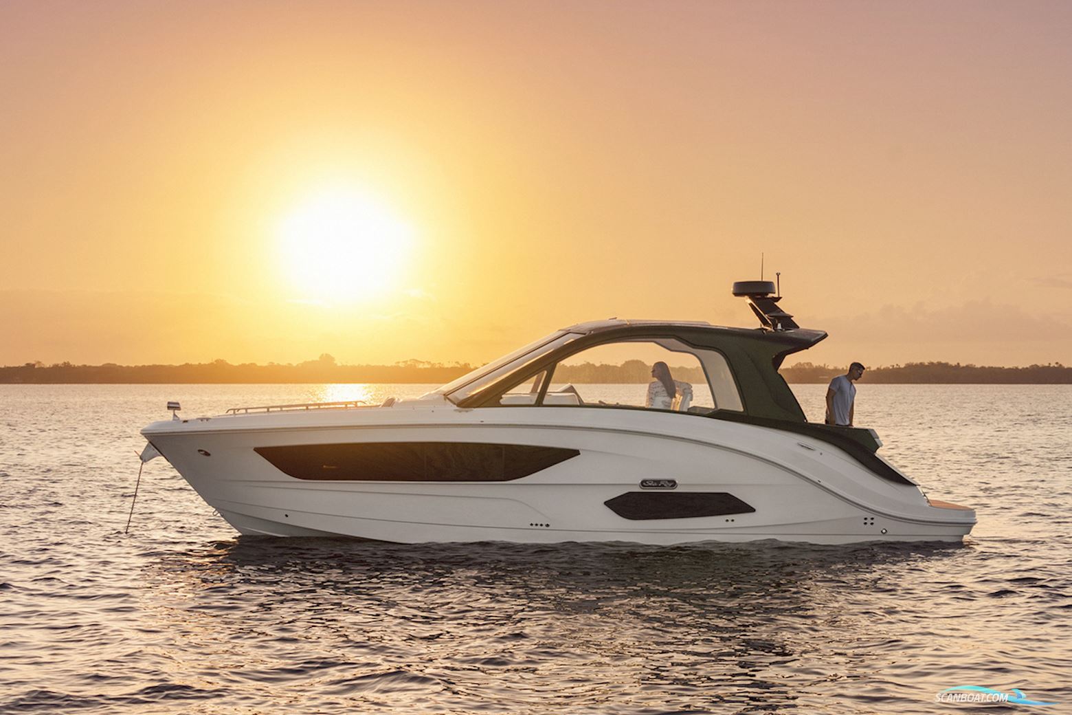 Sea Ray Sundancer 370