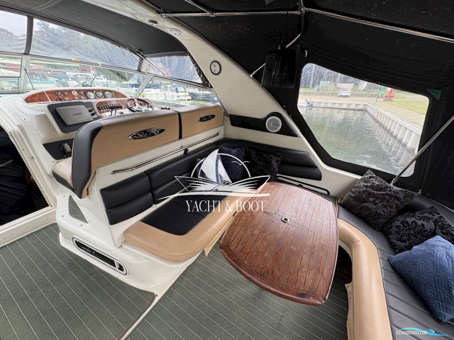 Sea Ray Sundancer 370